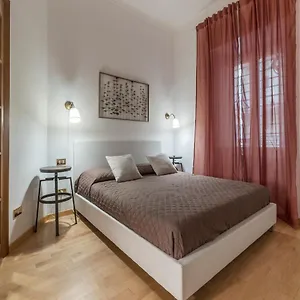 Multifunctional San Pietro Appartamento