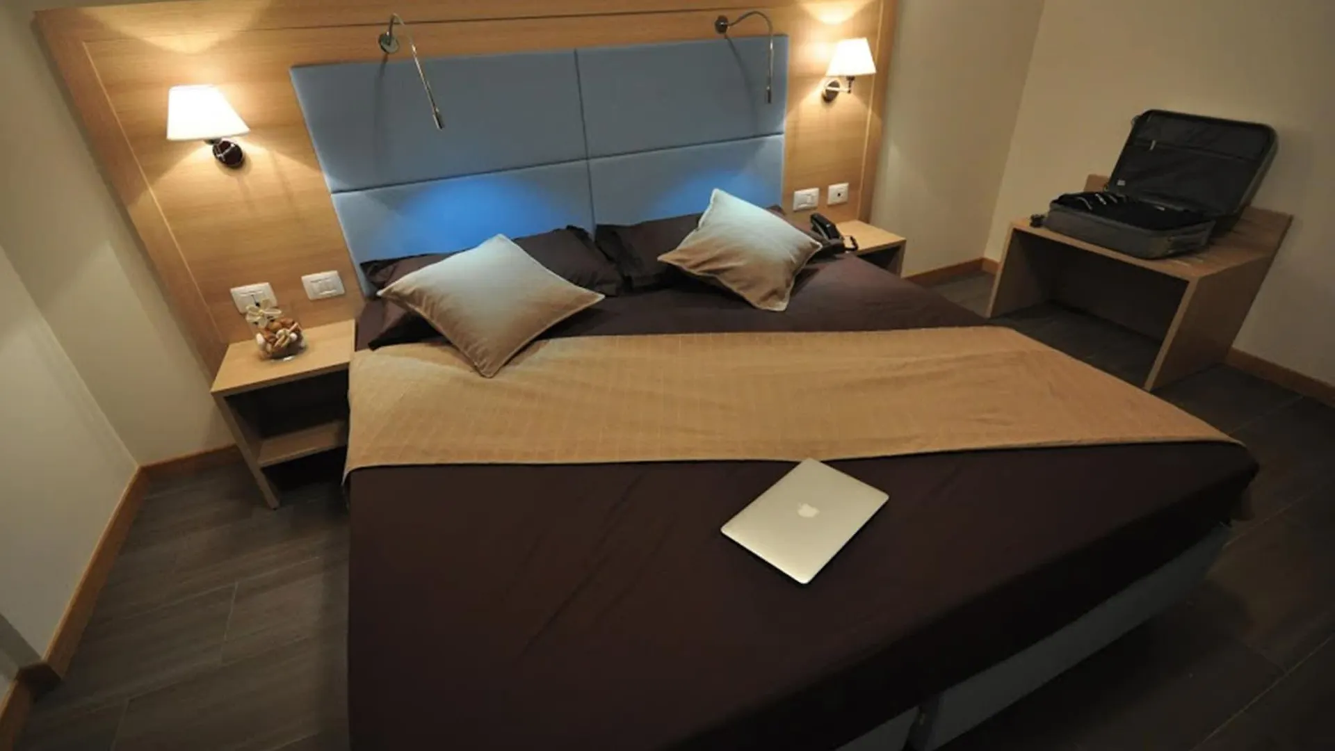***  Hotel 325 Tor Vergata Rzym Włochy