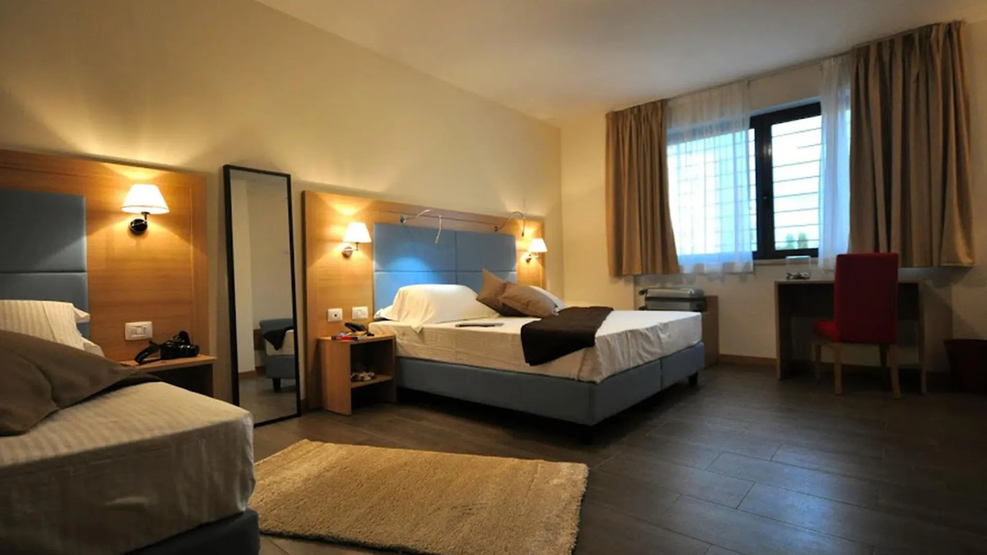 Hotel 325 Tor Vergata Rzym 3*,  Włochy