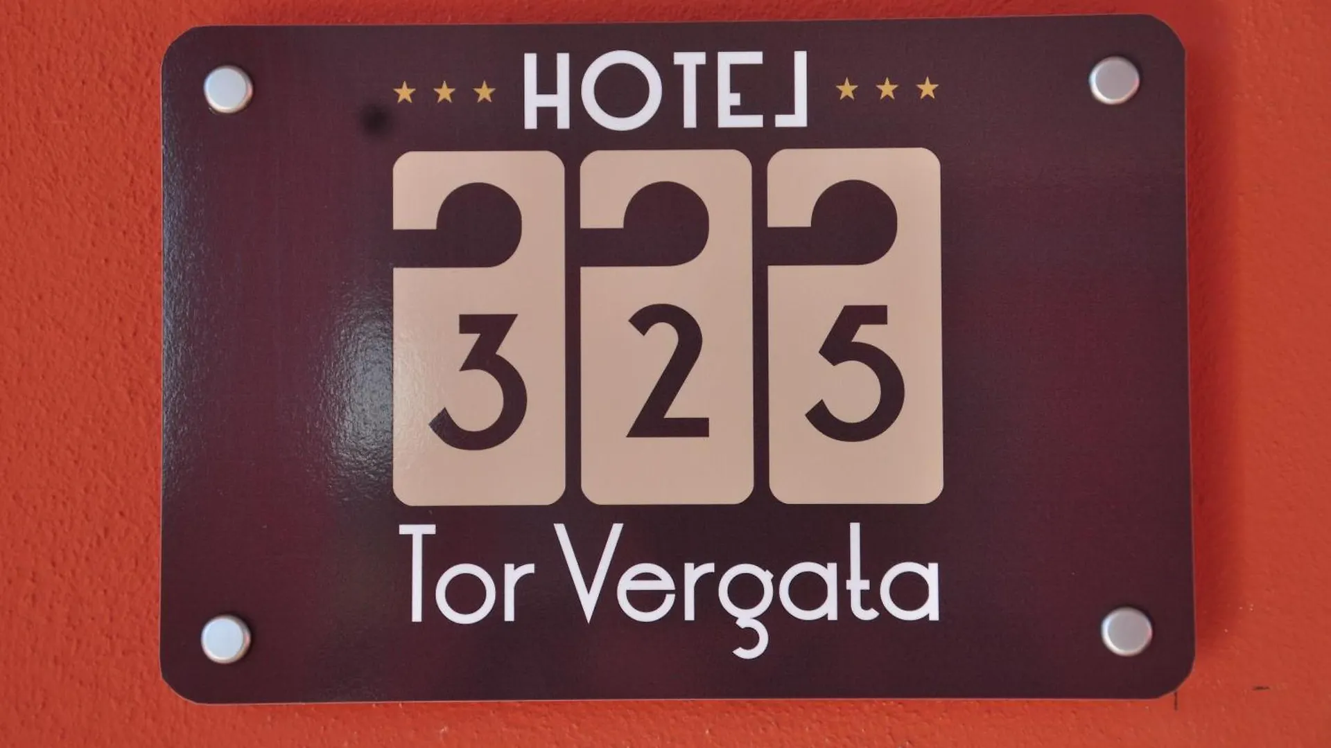 Hotel 325 Tor Vergata Rzym