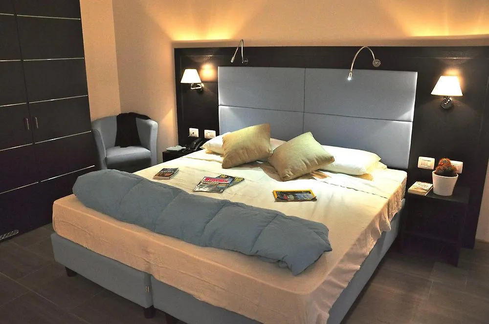 Hotel 325 Tor Vergata Rzym 3*,